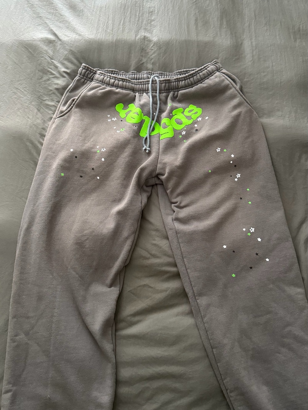 Gray sp5der sweatpants